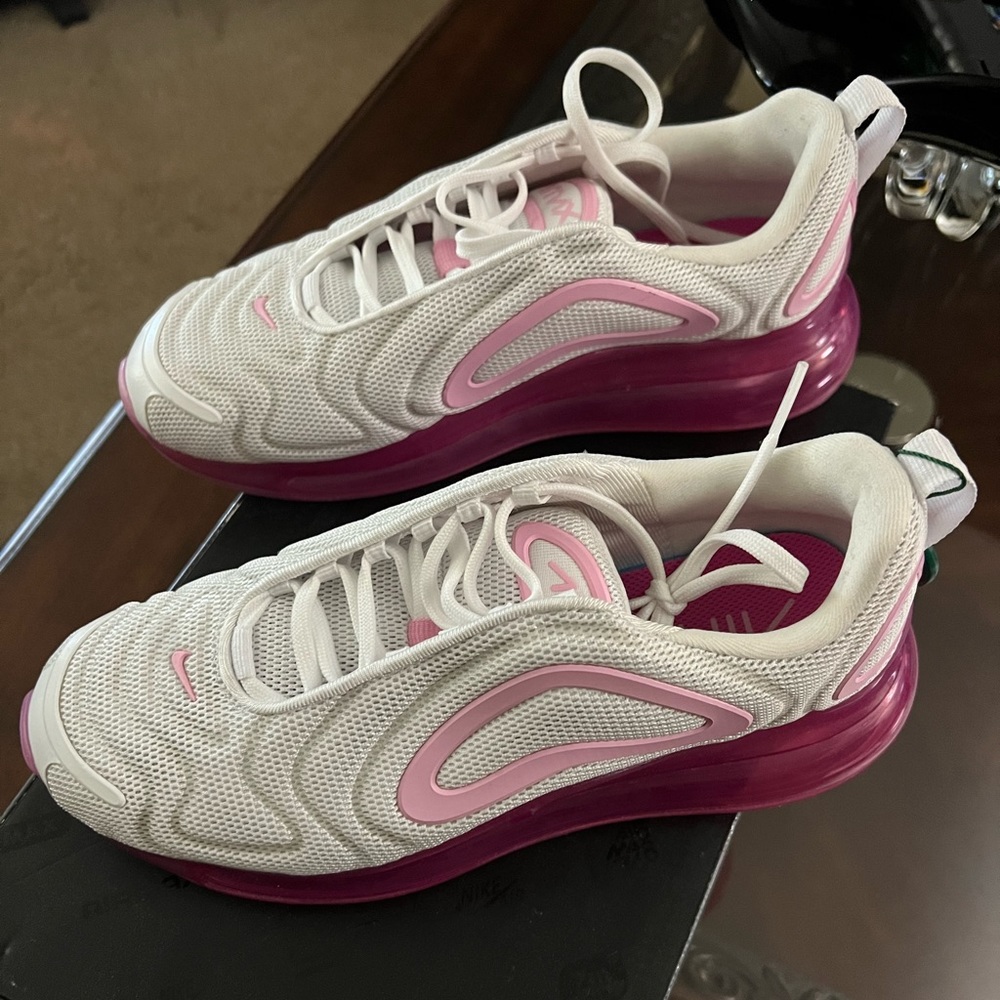 Nike Air Max 720